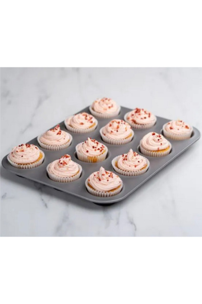 Baker And Salt 12-Cup Muffin Tray Silver