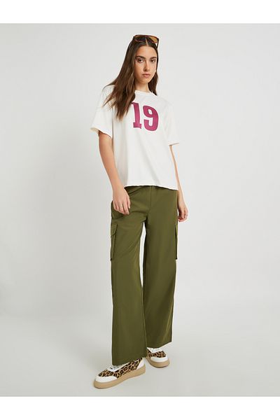 Styli Slogan Print Round Neck T-Shirt