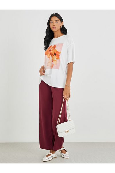 Styli Graphic Print Round Neck Oversized T-Shirt