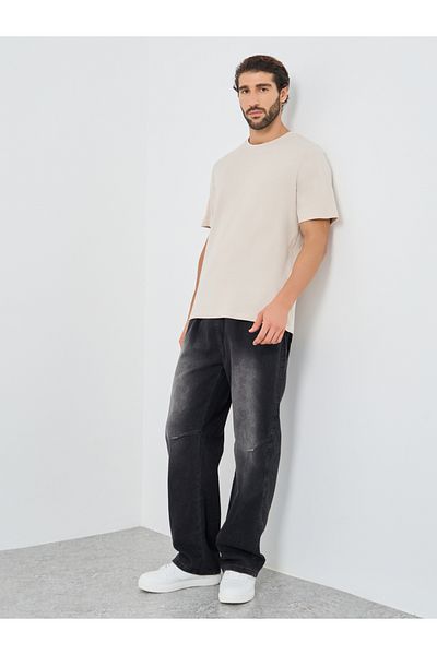 Produkt By Styli Solid Crew Neck Regular Fit T-Shirt
