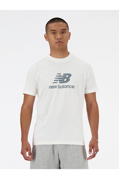 New Balance Sport Essentials Logo T-Shirt