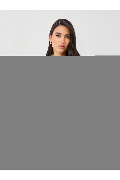Styli قميص بقصّة عادية وياقة واسعة سادة