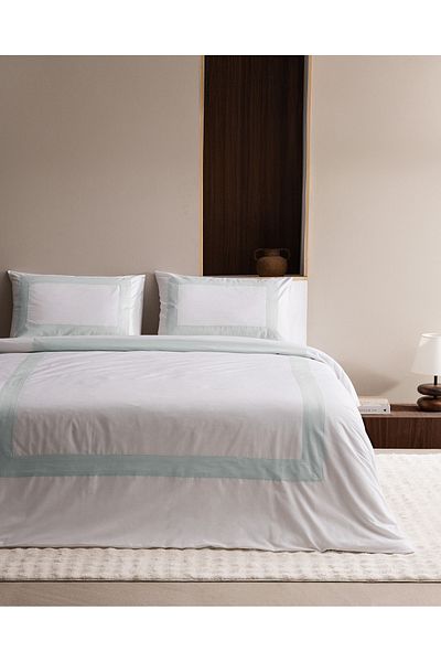 Madame Coco Valette King Size 100% Cotton Duvet Cover Set - White/Blue