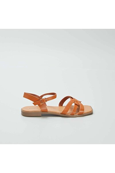 KIABI Sandals with buckled strap BROWN