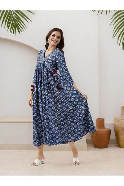 Ishin By Styli Women Printed V Neck Cotton A-Line Midi Dress