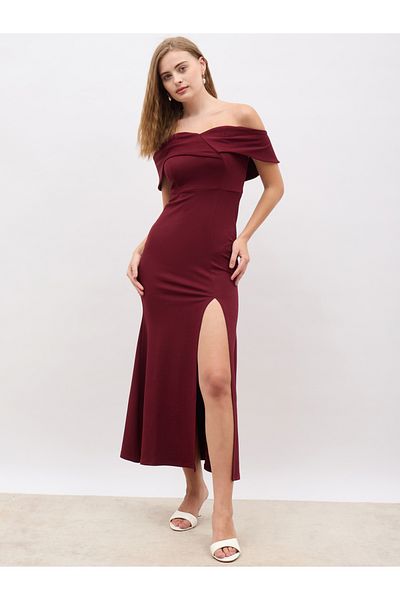 Styli Off Shoulder Sheath Maxi Dress with Front Split