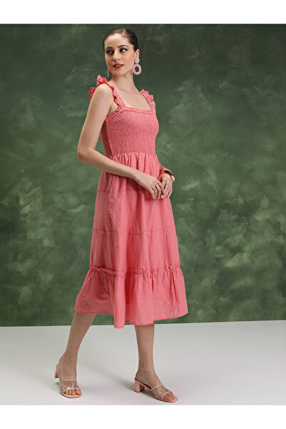 Vishudh By Styli Smocked Sleeveless Cotton Tiered Midi Dress