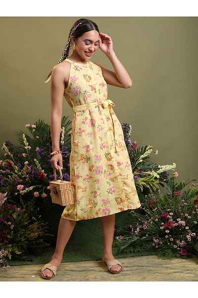 Vishudh By Styli Floral Printed Halter Neck A-Line Midi Dress with Belt