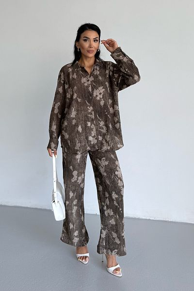 Yefrastore Brown Floral Suit with Crinkle Texture
