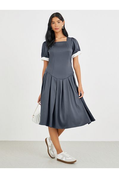 Styli Solid Pleated Square Neck Puff Sleeve Midi Dress