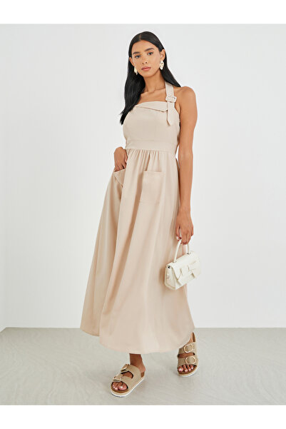 Styli Solid Halter Neck Midi Dress with Pocket Detail