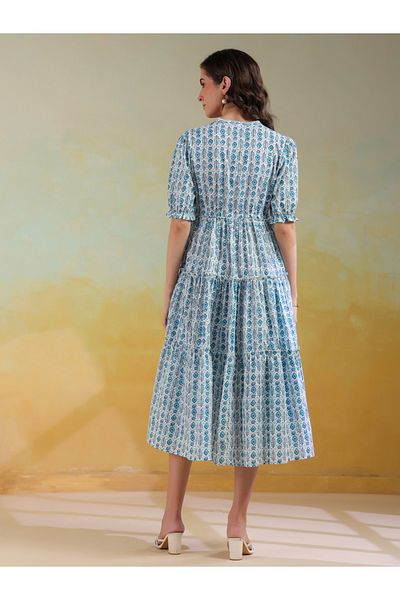 Sanskrutihomes By Styli Blue All-Over Printed Puff Sleeves Tiered Midi Dress