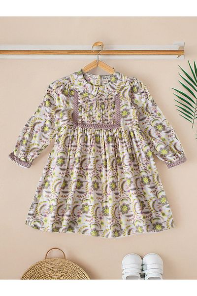 Bella Moda By Styli Printed Lace Detail Knee-Length Dress