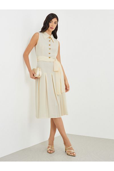 Styli Plain Sleeveless Pleated A-Line Midi Dress with Tie Waist