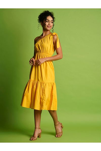 Globus By Styli Women Yellow Solid One Shoulder Tie-Up A-Line Midi Dress