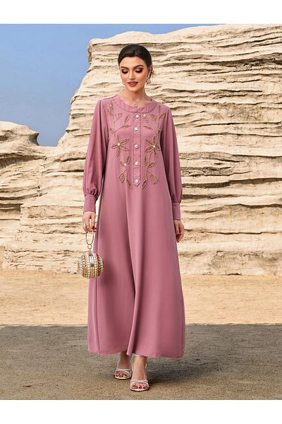 Take Two By Styli جلابية مطرزة بالورود مع رقبة دائرية وأزرار أمامية