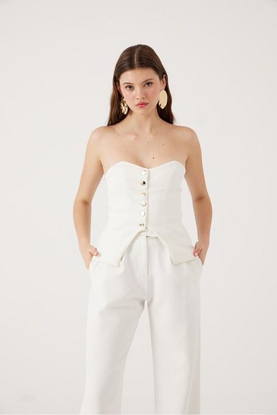 HOLLY LOLLY Button Strapless Cut Harvey Blouse White