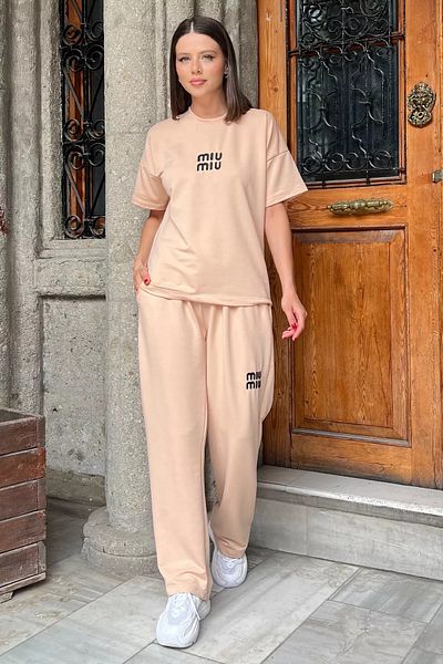 GÜLSELİ Beige Women's Embroidery Detailed T-Shirt Pants Double Set