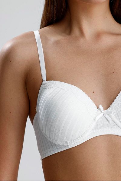 LİRONA White Jacquard Patterned Lace Detailed Supported Bra |   2140970097