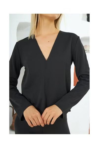 Generic Black Blouse