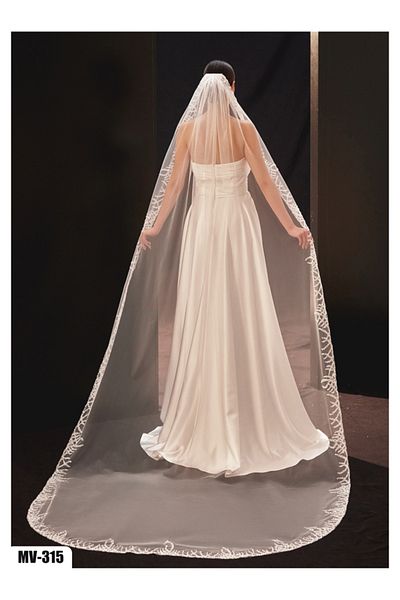 Hayalperest boncuk Elegant Bridal Wedding Veil with Wildflower Motif