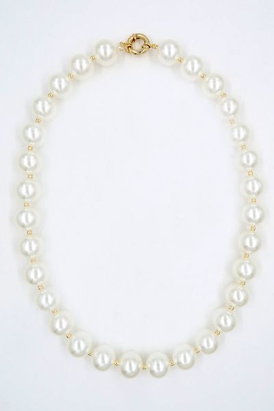 VAGGON Women's Cream Gold Piping Large Stone Pearl Design Necklace Prmx13825