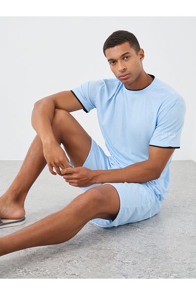 Styli Sloan Print Round Neck T-Shirt and Shorts Pyjama Set
