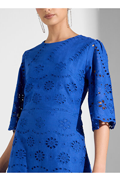 Sinoir Woven Women Schiffli Dress