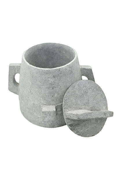 Generic Yemeni stone pot with lid