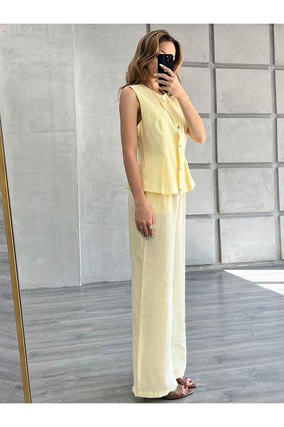 Coral Vest Pants Suit Yellow