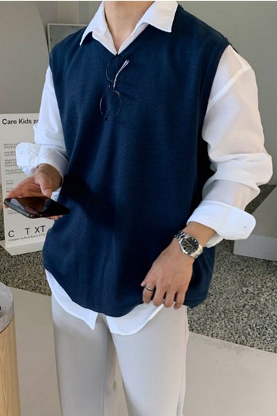 Tarz Cool Men's Navy Blue V-Neck Oversize Sweater
