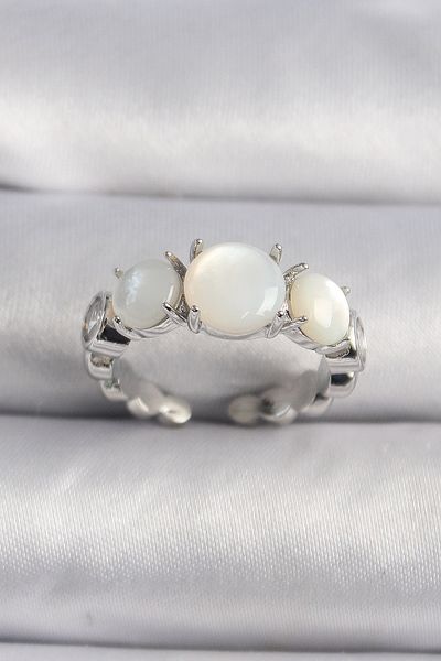 Skygo Brass Silver Color Zircon Stone Detailed White Pearlescent Vip Series Women's Ring - Tj-Byk3503