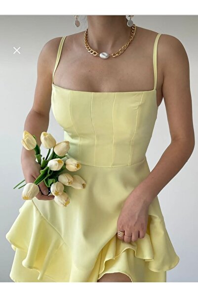 PG GİYİM AYARLANABİLİR İNCE ASKILI ETEĞİ KAT DETAY SARI ELBİSE-PG02