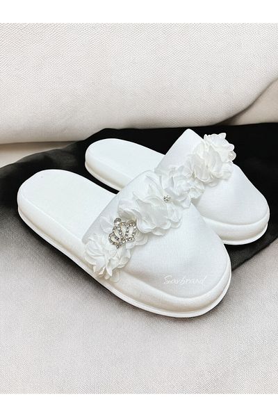SavBrand Elegant Crown Brooch Maternity Slippers – Hospital Exit & Photo Slippers