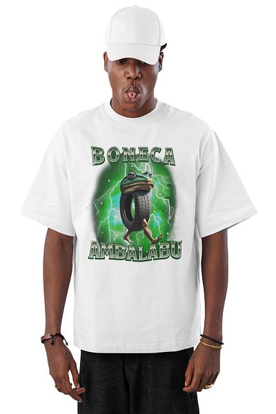 Fuddy Moda Μπλουζάκι Unisex Boneca Ambalabu με στάμπα, μπλουζάκι με θέμα Oversize Tung Tung Tung Sahur Crew Neck