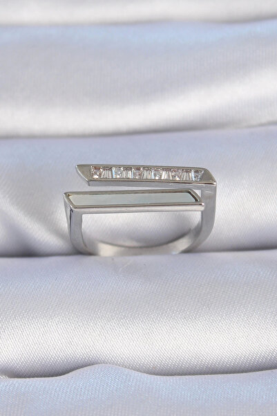 Belle Fusion خاتم نسائي من BFS مصنوع من النحاس والفضة اللون وحجر الزركون بالل...