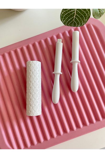 By Selen Suyolcu Shaped Dough Shaper