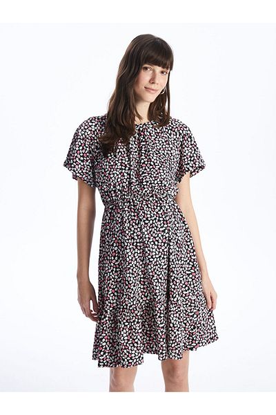LC Waikiki LCW Crew Neck Pattern Short Sleeve Maternity Dress