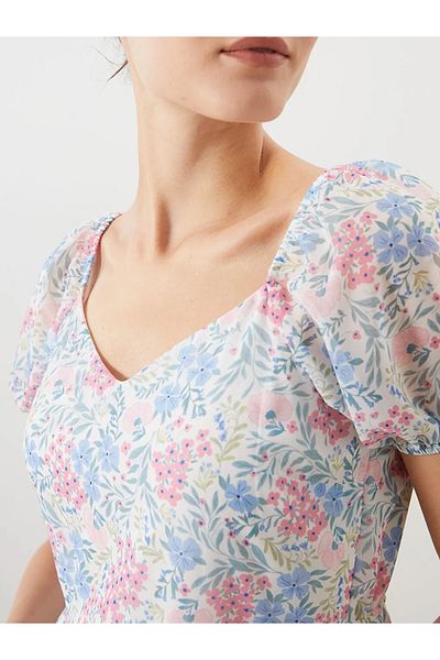LC Waikiki Lcw Comfort Blue Sweetheart Neckline Floral Balloon Sleeve Dress