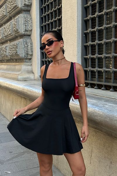 World Fashion Trends ΚΑΛΟΚΑΙΡΙΝΟ ΦΟΡΕΜΑ ΜΕ ΣΟΡΤΣ ΤΕΤΡΑΓΩΝΟ ΓΙΑΚΑ ΕΛΑΣΤΙΚΟ ΣΥΝΕΝΤΕΥΓΜΕΝΟ