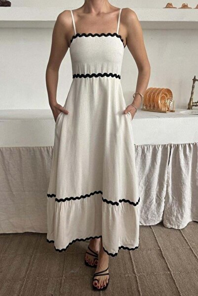 BÜŞRA TEZEL MODA Λινό φόρεμα με λεπτομέρεια σε μπεζ ρίγες