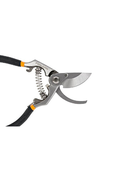 FiSKARS Ergonomic Angled Non-Slip Grip Forged Pruner Multicolor