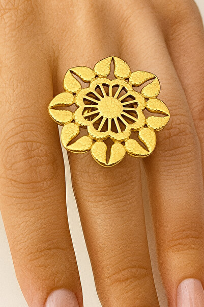 Siya Silver Tarnish Free Steel Adjustable Vintage Flower Ring