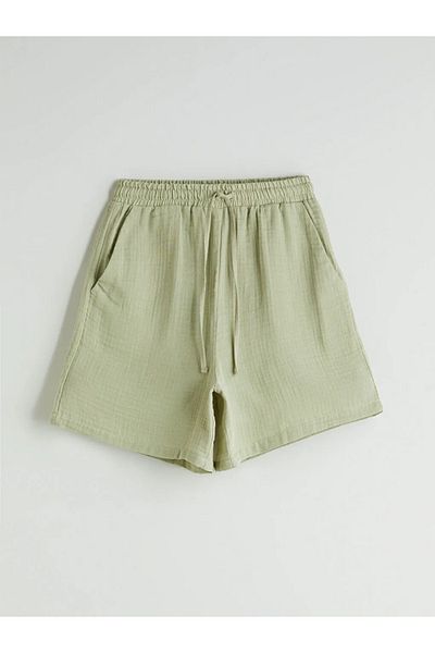 LC Waikiki XSIDE Pantaloni scurți de damă cu talie elastică verde