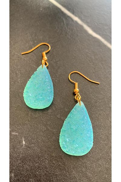MISS GOLDEN Serrated Crystal Patterned Shiny Water Green Color Gold Accessory Medium Size Drop Epoxy Earrings Handmade