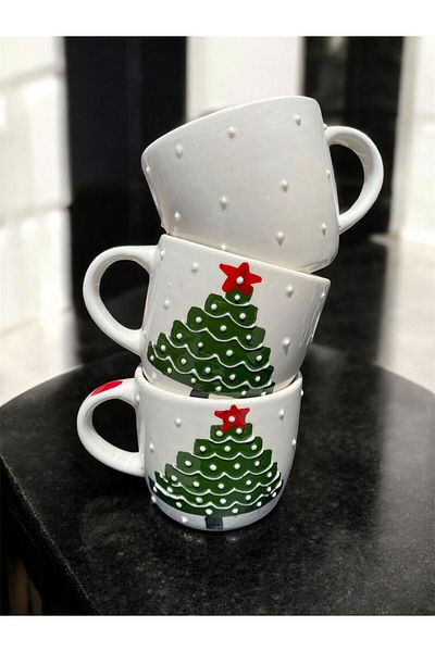 BB TRADE Handmade Christmas Themed Hand Painted Pine Tree Patterned Gift Set of 3 Ceramic Mugs