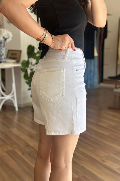 Unique Boutique White Raised Waist Lycra Denim Shorts
