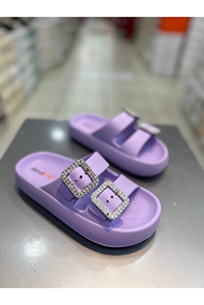 Akınal Bella Papuci de zi cu zi pentru femei cu cataramă dublă cu detaliu de piatră