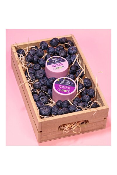 EVERYDAY FOR FUTURE Kiss Therapy Kit - Exfoliating Scrub and Moisturizing Lip Balm with Acai Berry Flavor, 100%