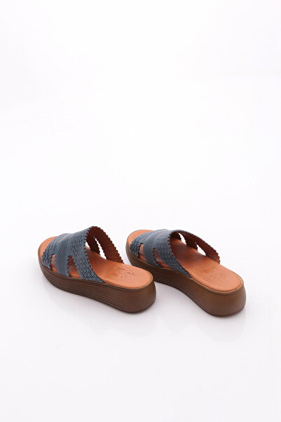 DGN 516 Γυναικείες παντόφλες με χοντρή σόλα με στάμπα με λέιζερ